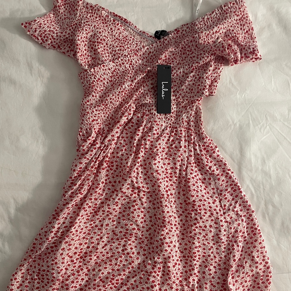 Off-Shoulder dress - w/ tags